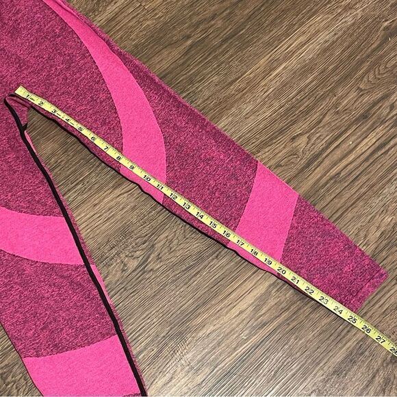 Pink Victoria’s Secret High Waist Seamless Leggings Light and Dark Pink Size Med - Picture 7 of 11